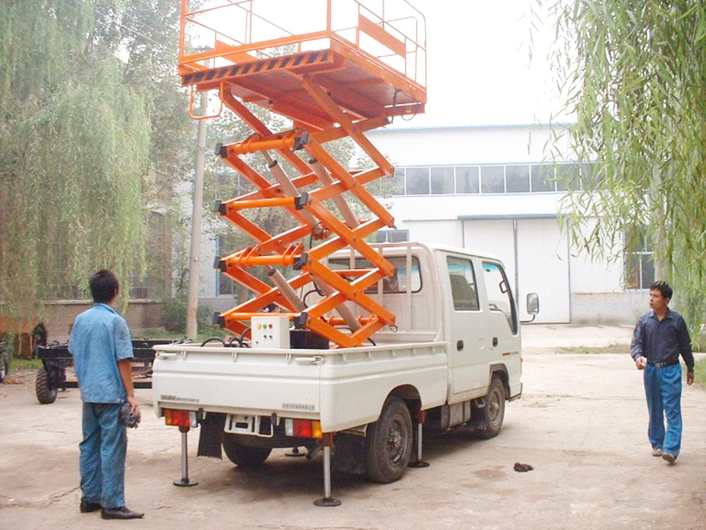 SJZ Vehicle-mounted scissor aerial platform